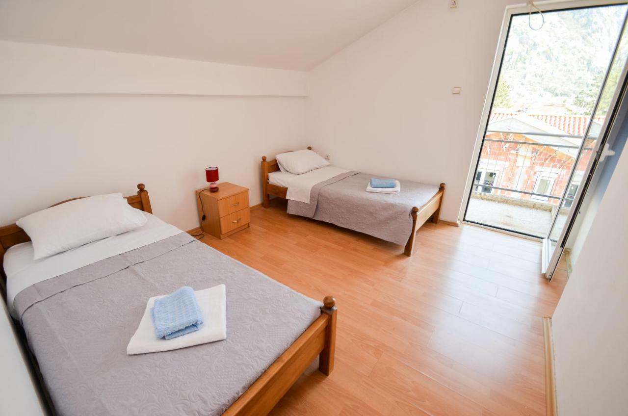 Apartment Barona Котор Экстерьер фото